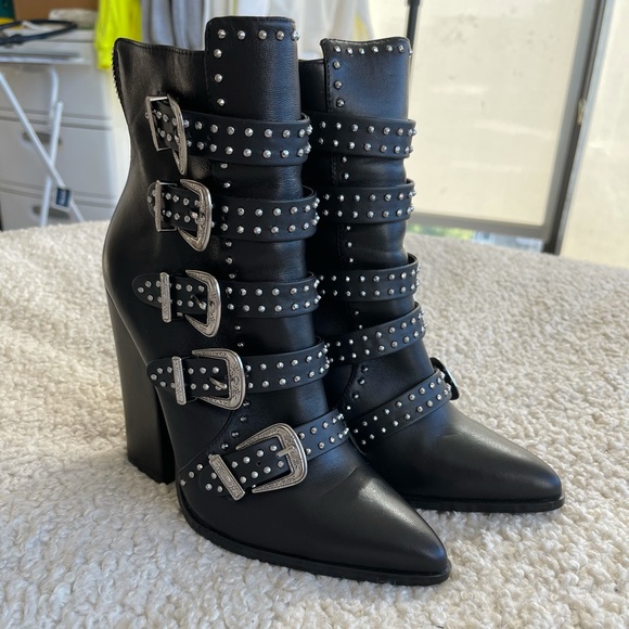 Steve Madden Shoes - Black Steve Madden Booties